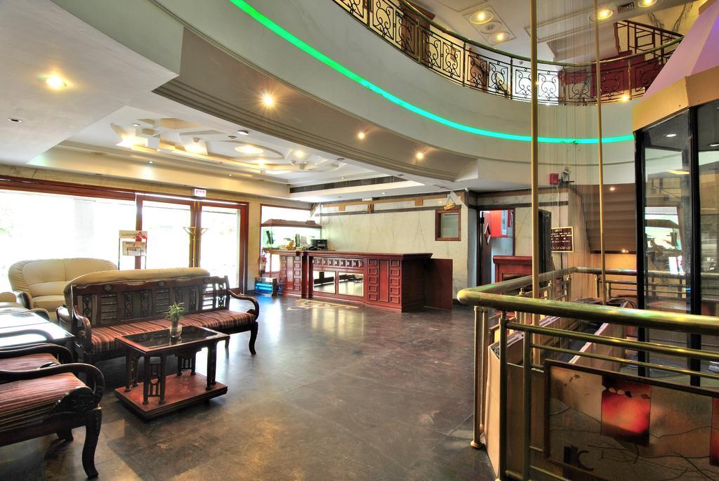 Hotel Solitaire Chandigarh - 10 Mins From Railway Station Exterior foto